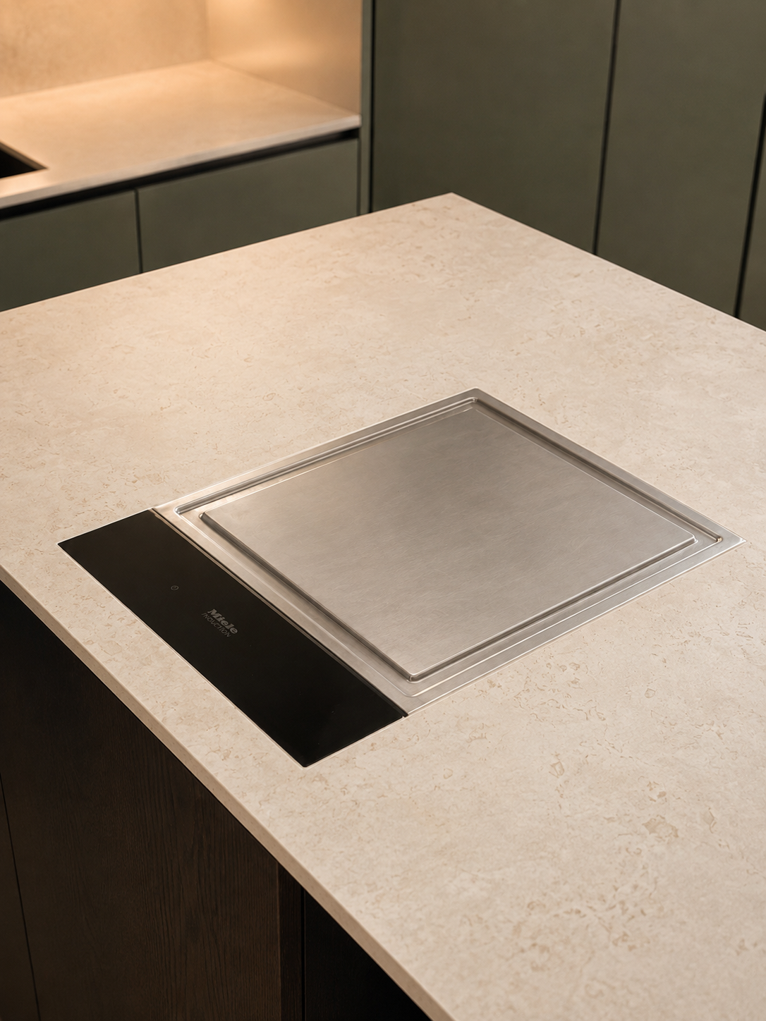 Zapustená varná zóna Dekton Sabbia
